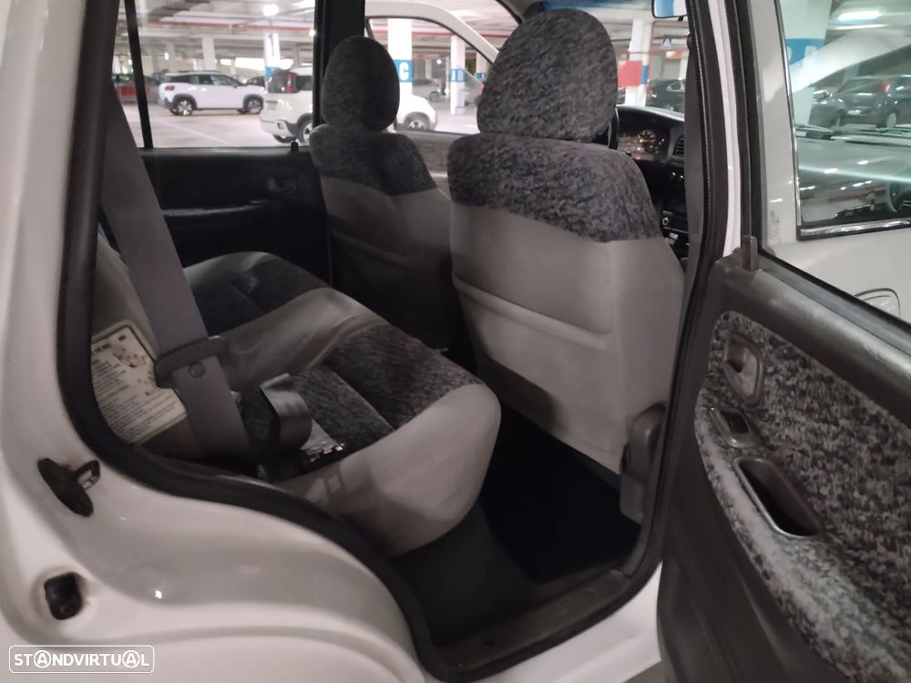 Kia Sportage 2.0 TDi K AC+JLL - 25