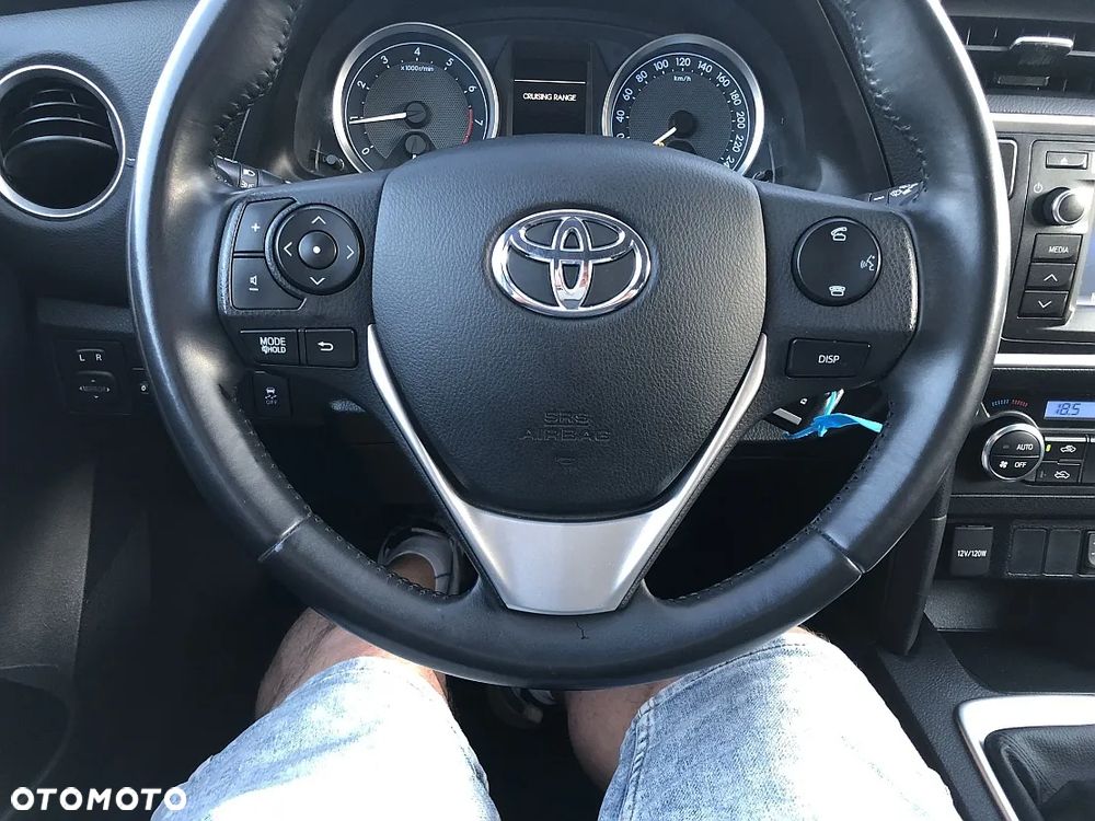 Toyota Auris 1.6 Comfort - 15