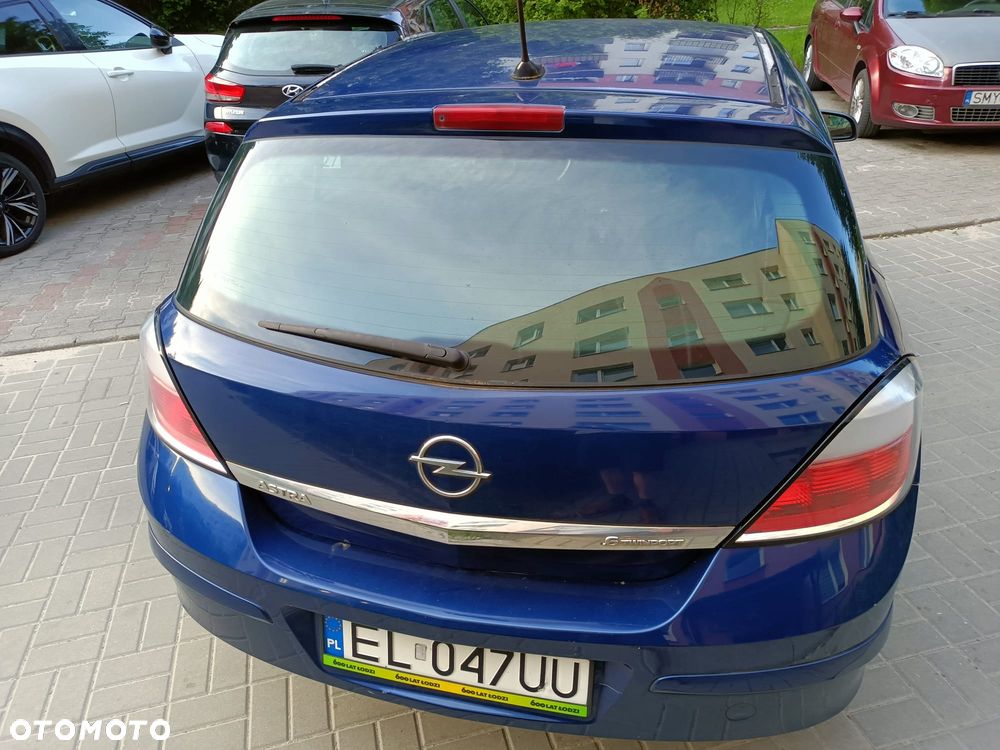 Opel Astra 1.6 - 10