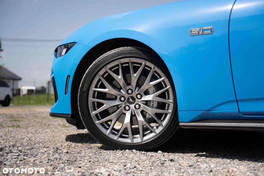 Ford Mustang - 9