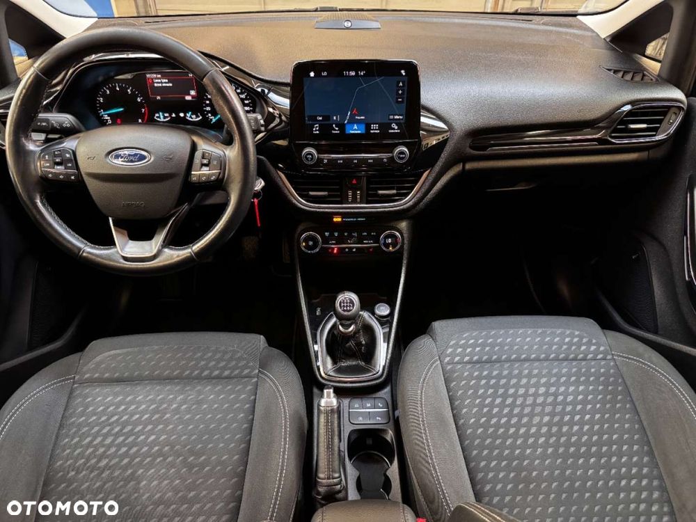 Ford Fiesta - 9