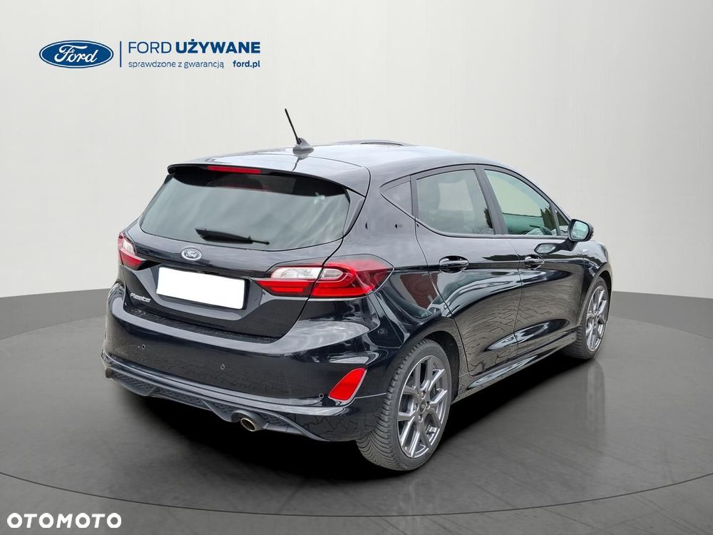 Ford Fiesta - 25