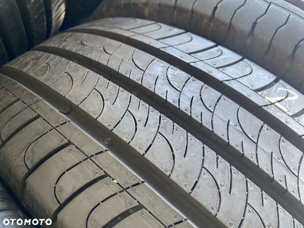 215/60/17C Goodyear EfficientGrip_DEMO_2szt_(613) - 3
