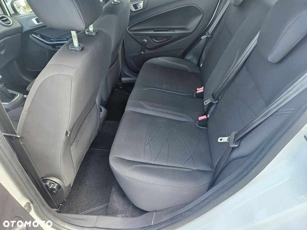 Ford Fiesta 1.25 Silver X (Ambiente) - 11