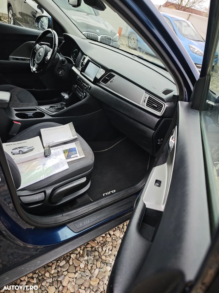 Kia Niro 1.6 GDI 2WD Aut. Spirit - 12