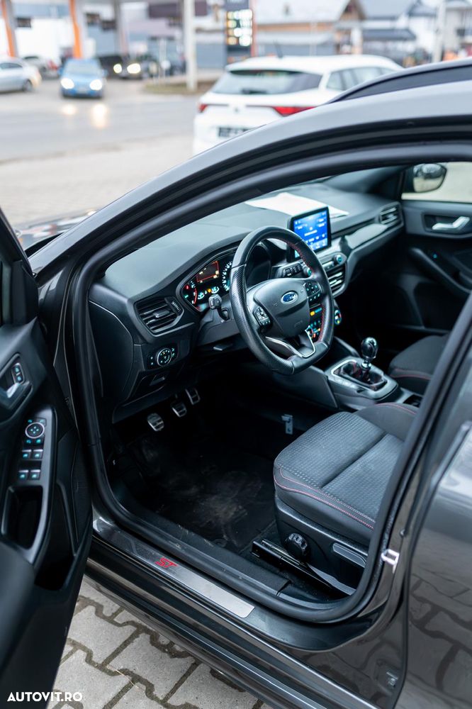 Ford Focus 1.0 EcoBoost Hybrid COOL&CONNECT DESIGN - 24