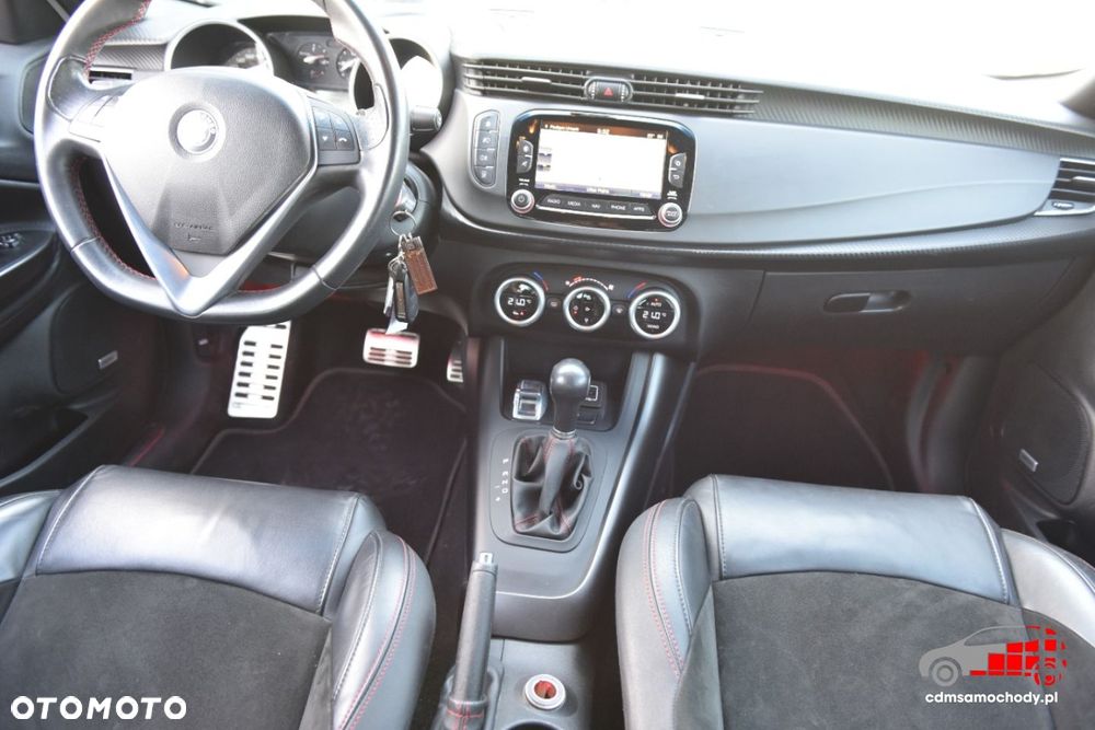 Alfa Romeo Giulietta - 24