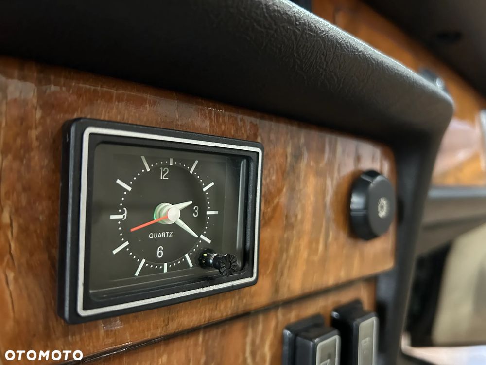 Jaguar XJ - 32