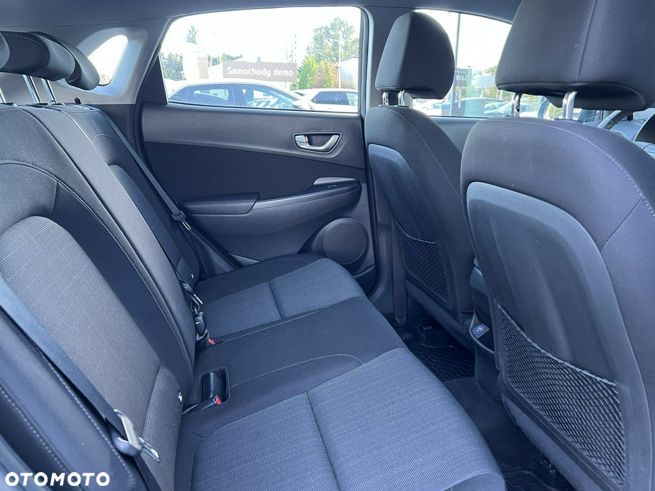 Hyundai Kona - 12