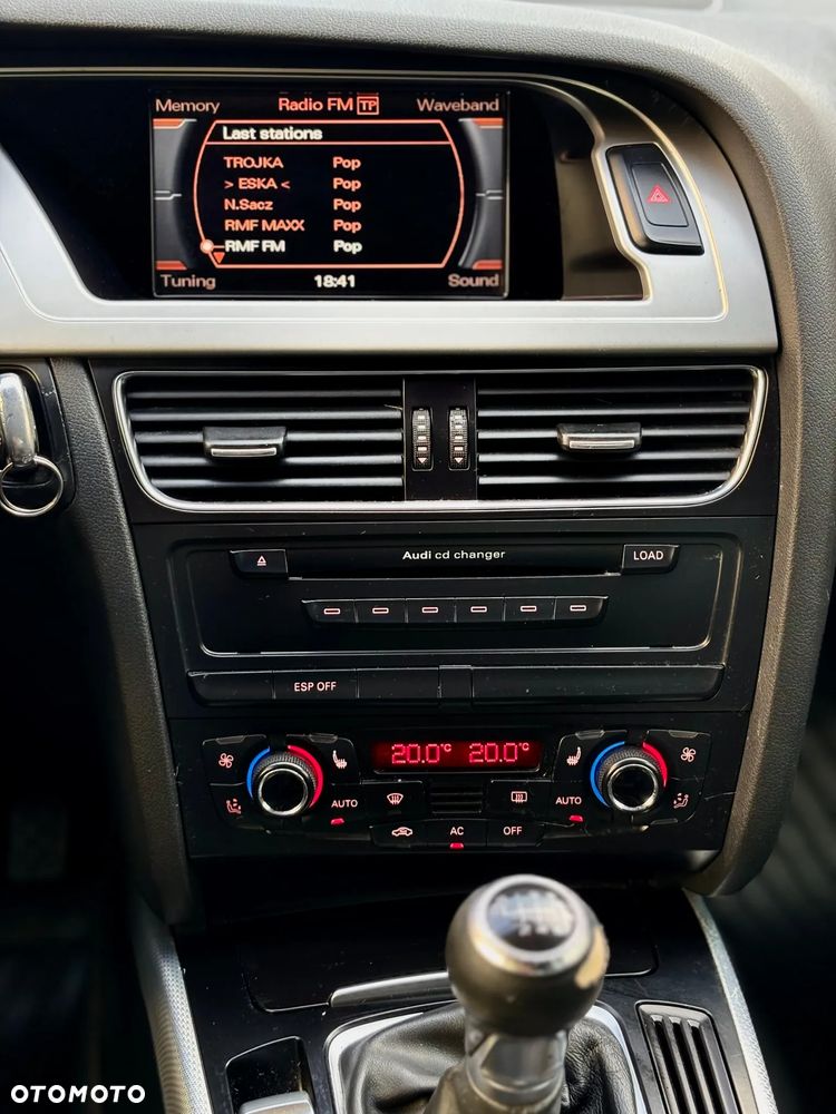 Audi A4 Limousine 2.0 TDI Quattro - 13