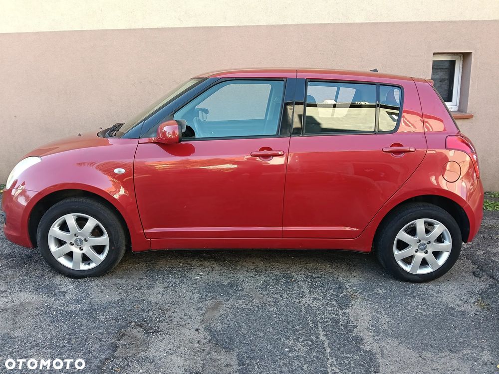 Suzuki Swift - 6