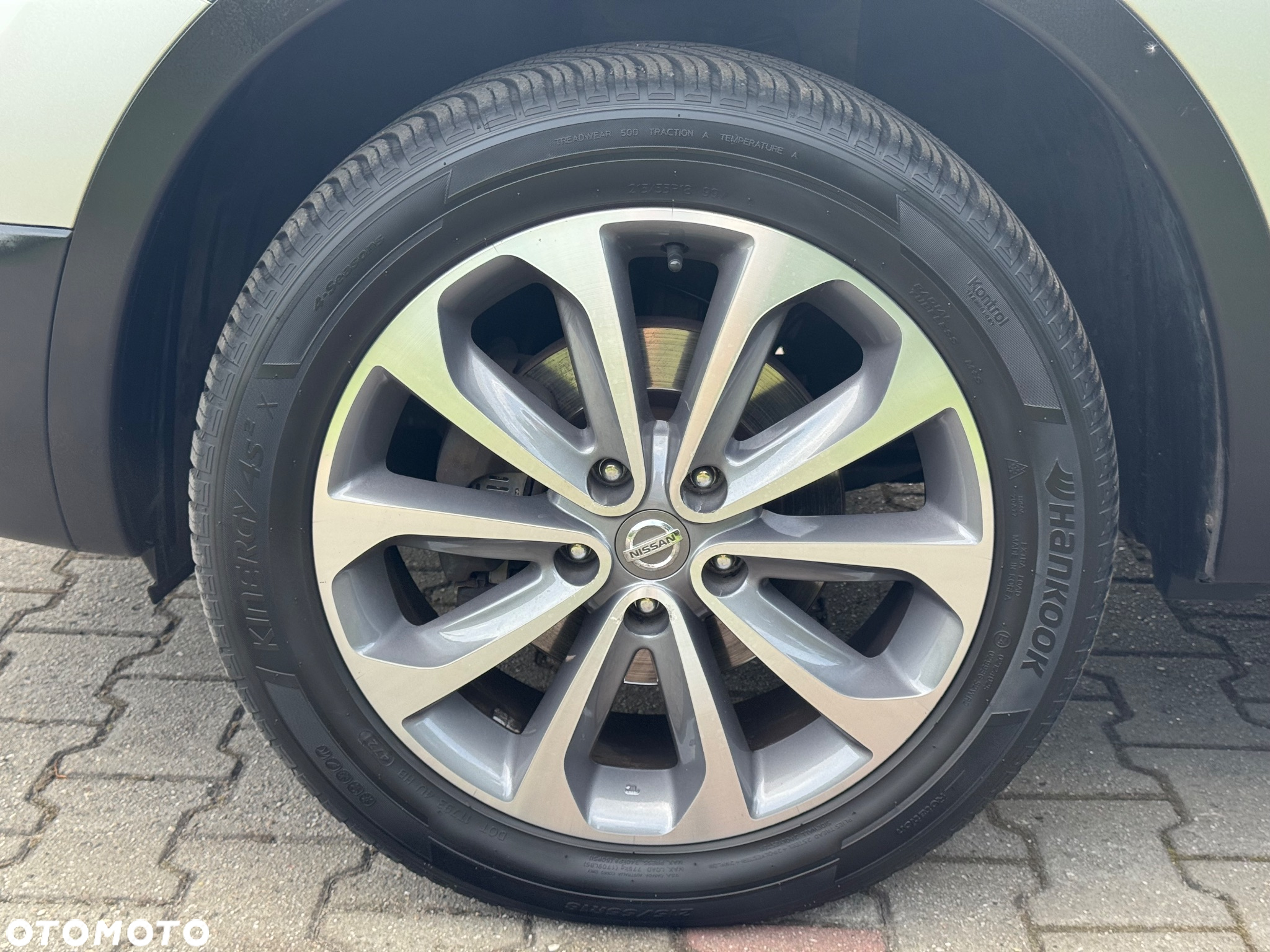 Nissan Qashqai - 12