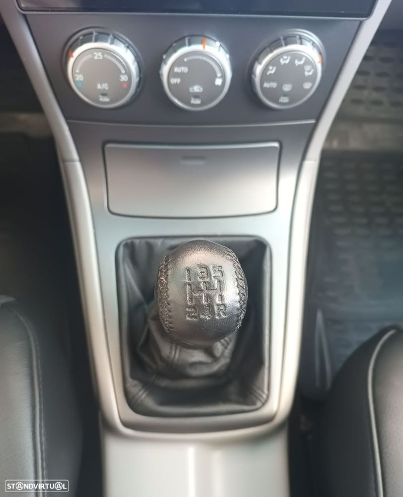 Subaru Forester 2.0 T XT - 21