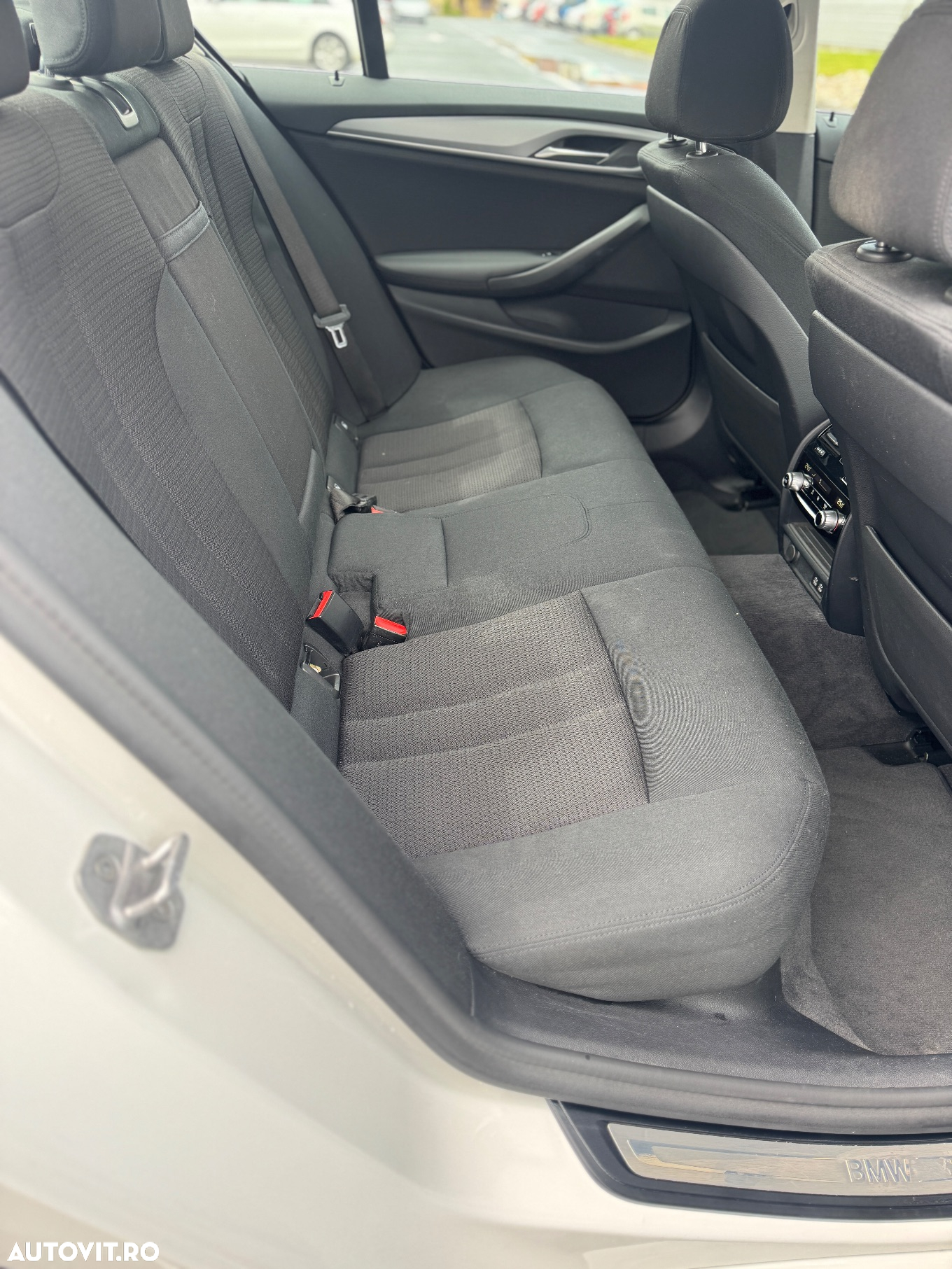 BMW Seria 5 520d Efficient Dynamics Edition Aut. - 14