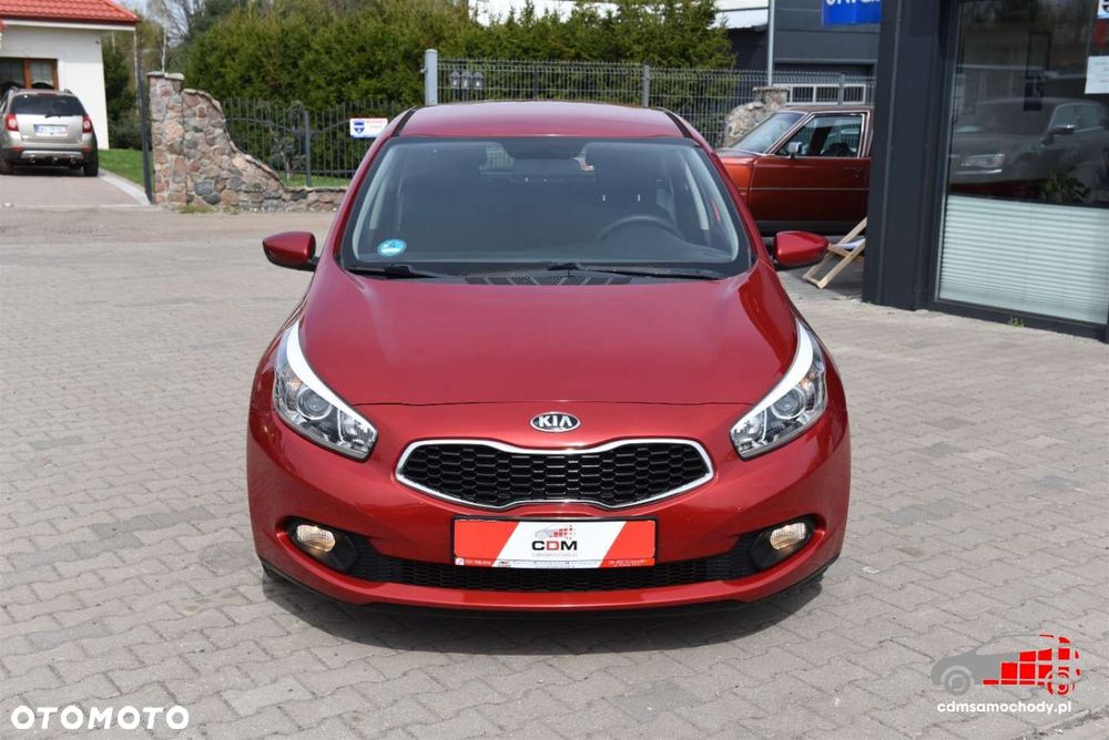 Kia Ceed - 5