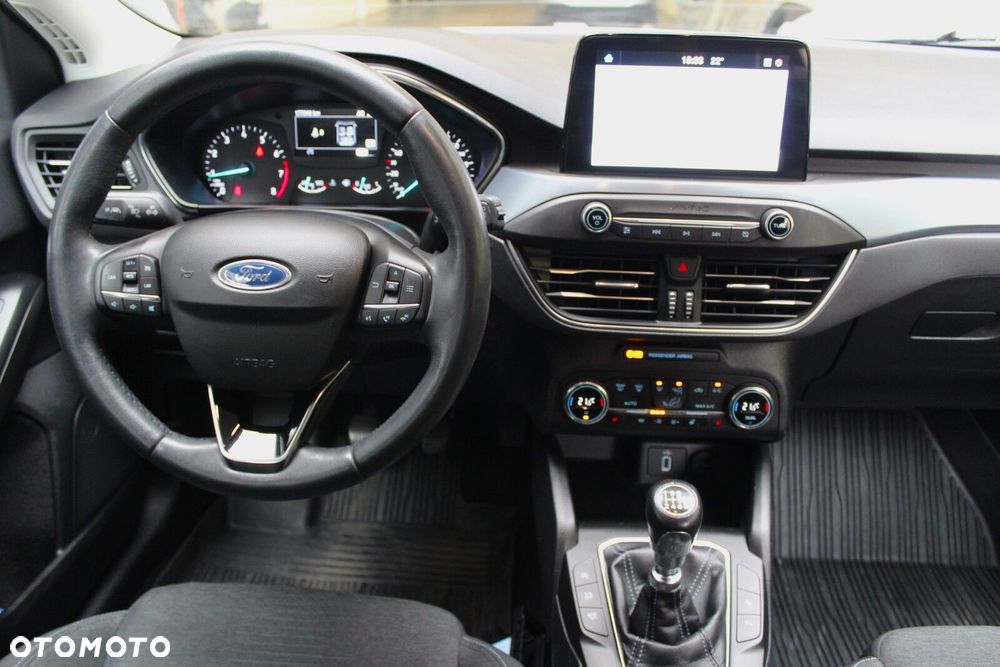 Ford Focus 2019 photo 4
