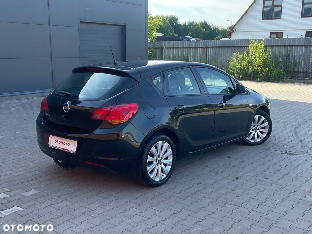 Opel Astra 1.6 Style - 17