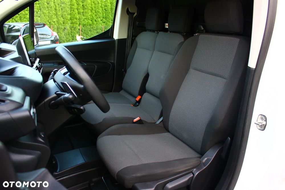Peugeot PARTNER 1.5HDI 130KM AUTOMAT 8 BIEGÓW LONG DŁUGI 3 OSOBOWY PERFEKT AUTO NAVIGACJA KAMERY,ASYSTENTY,VF23% - 23