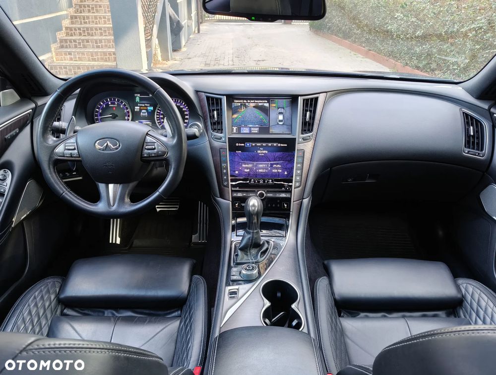 Infiniti Q50 Hybrid AWD Premium - 27