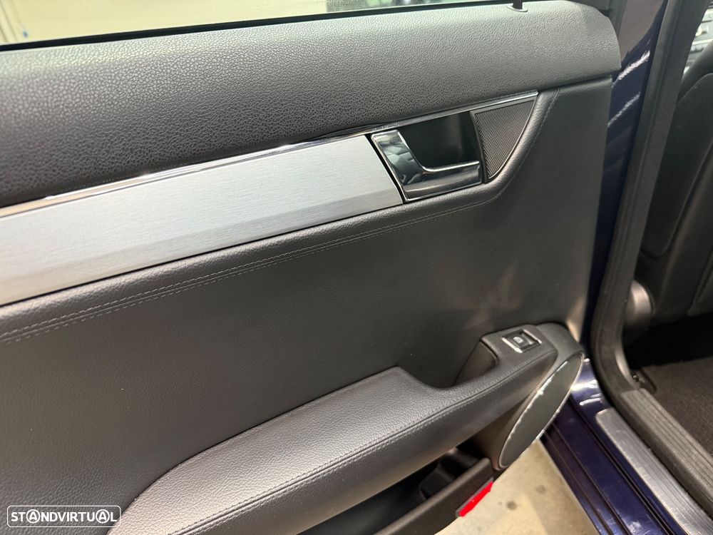 Mercedes-Benz C 220 CDI Avantgarde - 10