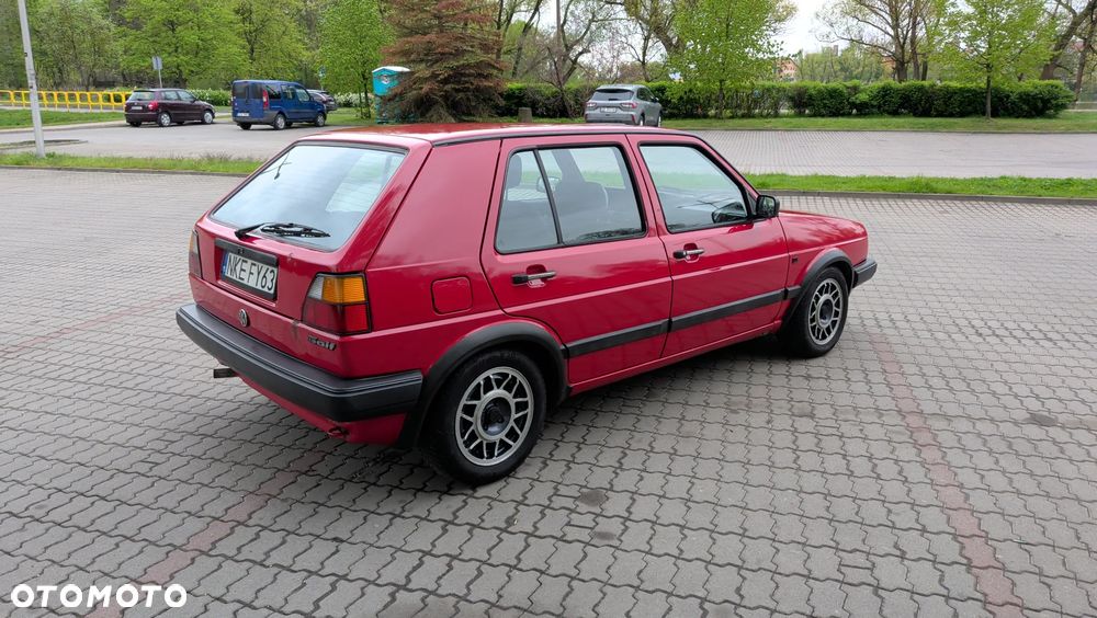Volkswagen Golf 1.3 - 5