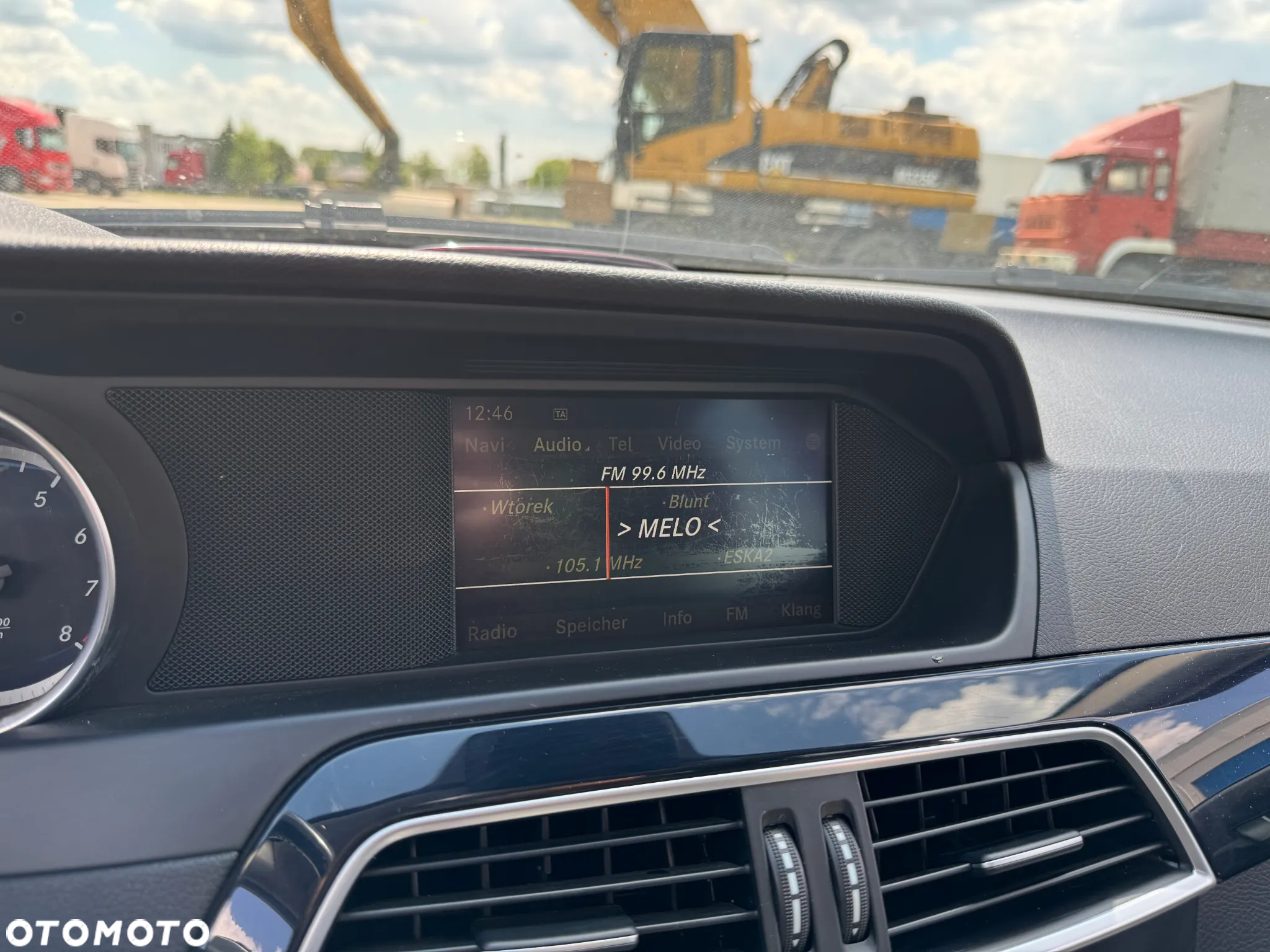 Mercedes-Benz Klasa C 180 BlueEFFICIENCY Elegance - 17