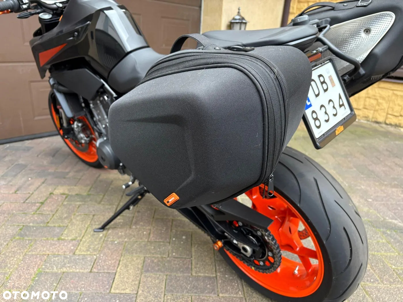 KTM Duke - 18