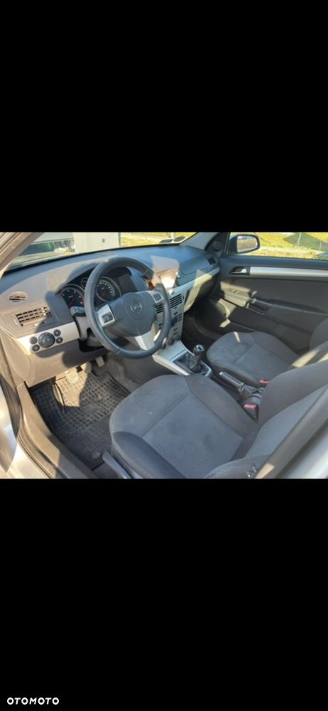 Opel Astra 2008 photo 5