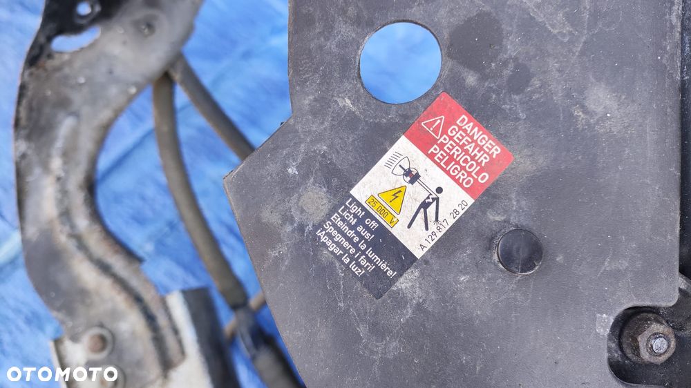 ZDERZAK ATRAPA GRILL BŁOTNIK PRAWY PAS PRZEDNI WZMOCNIENIE CHŁODNICE WENTYLATOR SPRYSKIWACZE LAMPY BI-XENON XENON PRZÓD KOMPLETNY ORYGINALNY LAKIER C946 946 DO ZAŁOŻENIA W KOLOR MERCEDES SL R230 W230 SL500 - 12
