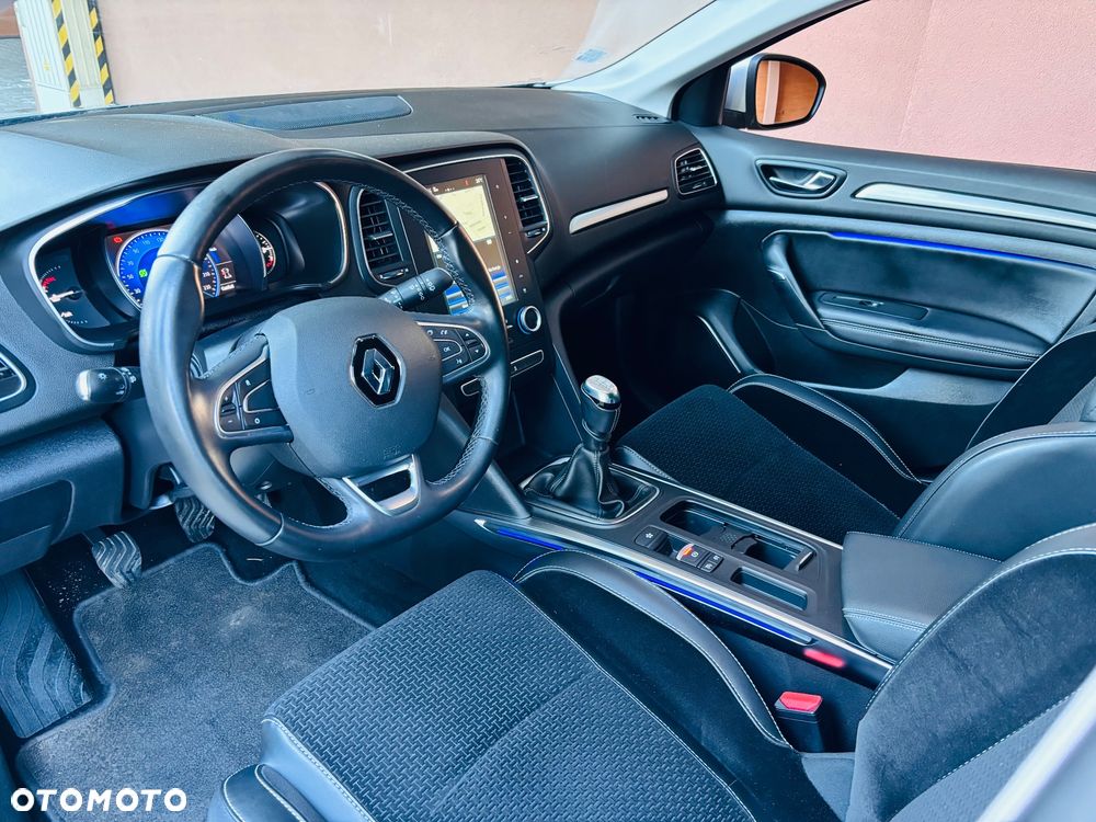 Renault Megane - 13
