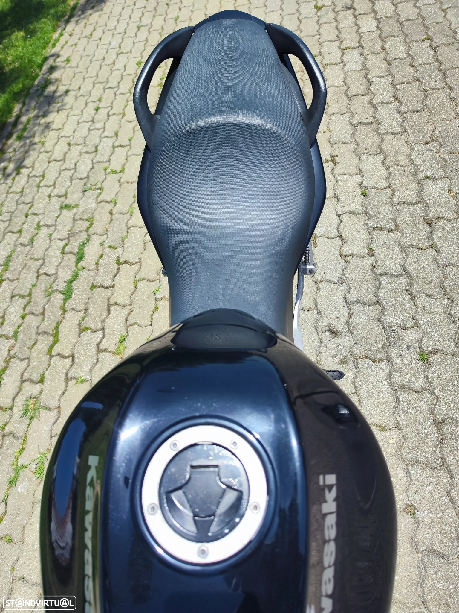 Kawasaki ER 6 - 10