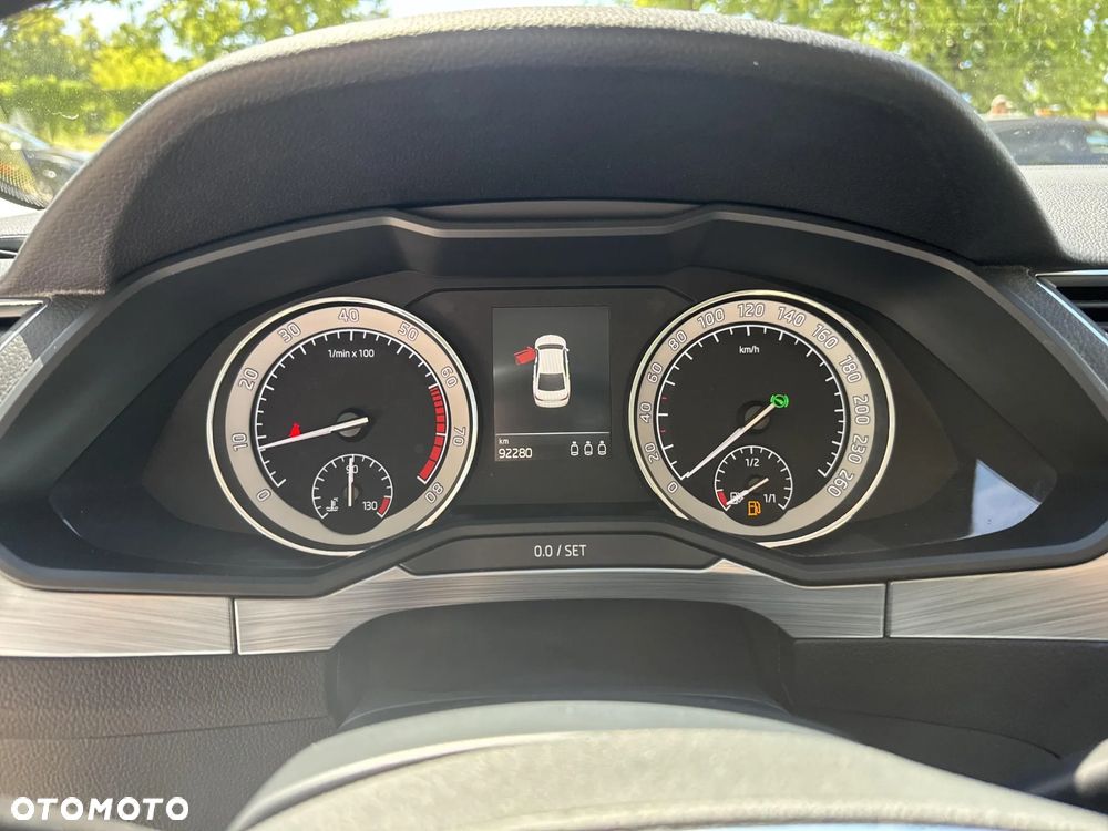 Skoda Superb 2.0 TSI Ambition DSG - 15
