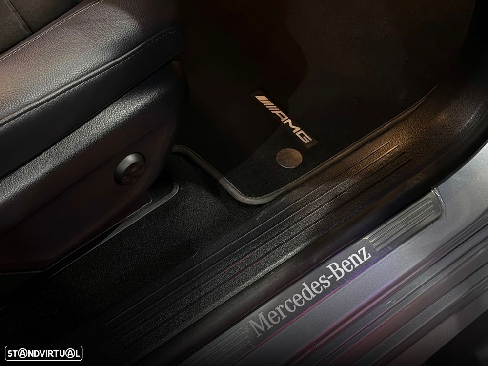 Mercedes-Benz GLE 350 e 4Matic 9G-TRONIC AMG Line — fotografia 52