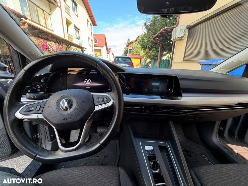 VOLKSWAGEN Golf 2022 — imagine 6