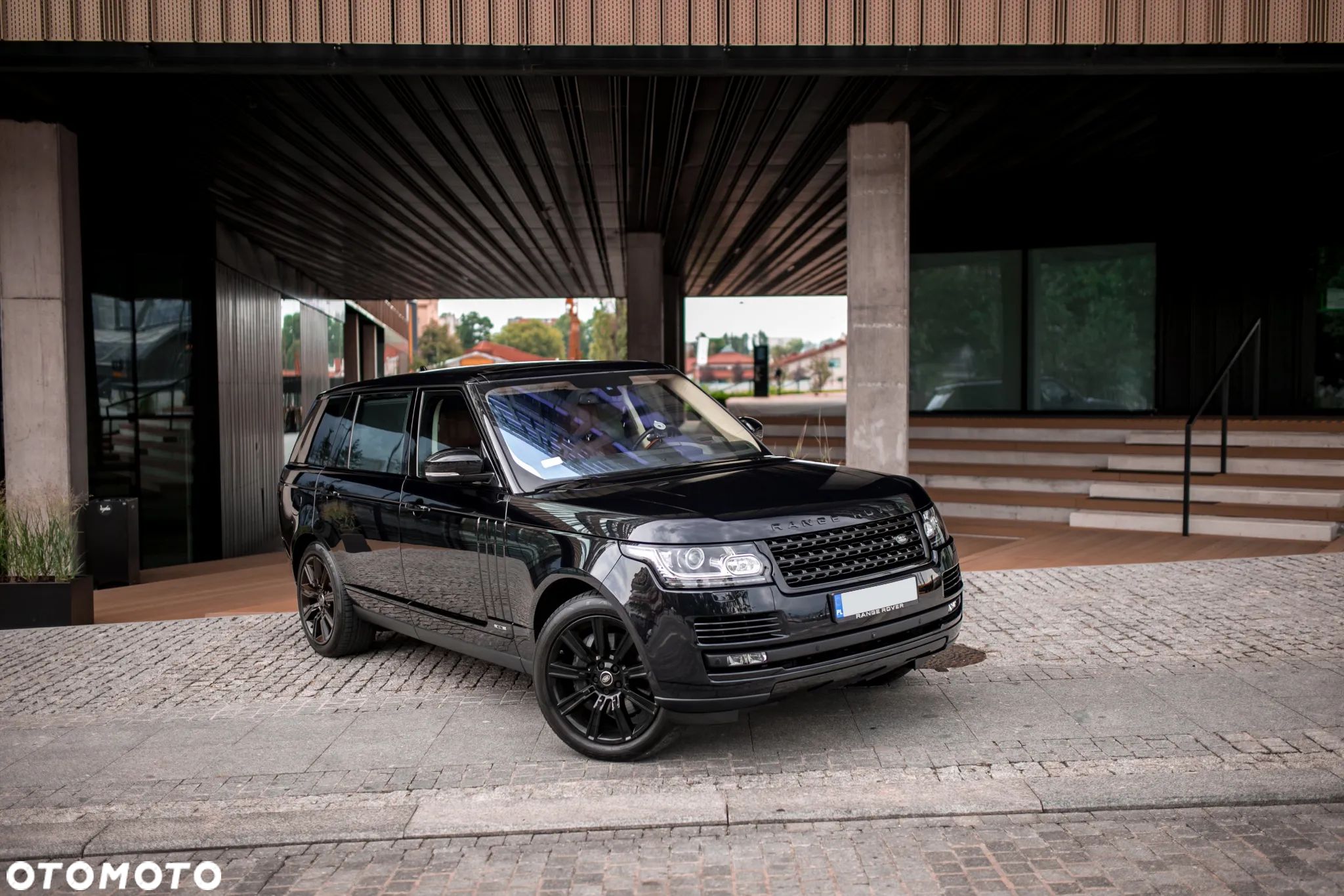 Land Rover Range Rover 5.0 V8 S/C LWB AB EU6 - 1