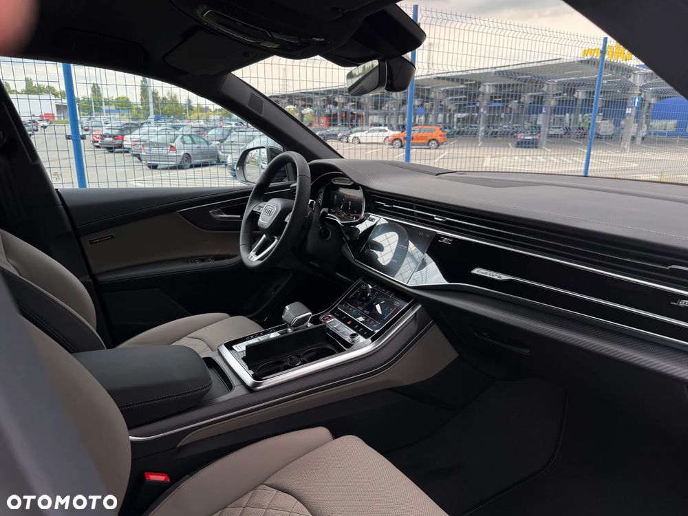 Audi SQ8 TFSI Quattro Tiptronic - 34
