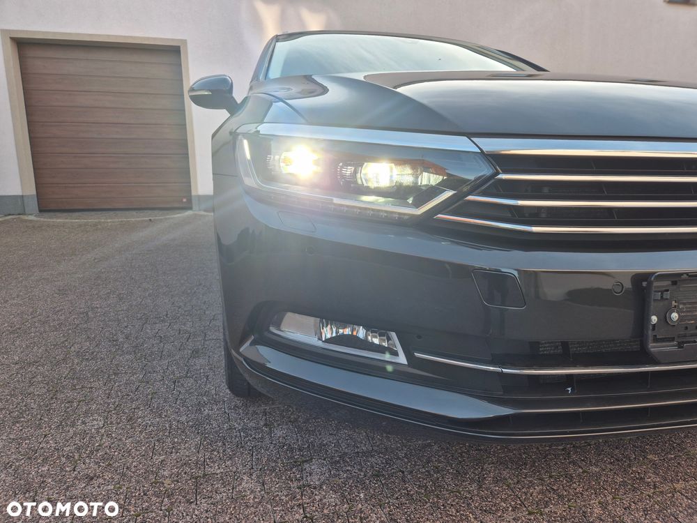 Volkswagen Passat 2.0 TDI SCR DSG Comfortline - 7