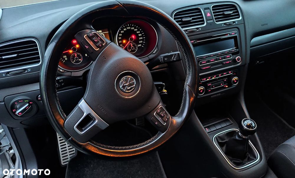 Volkswagen Golf 1.2 TSI Style - 11