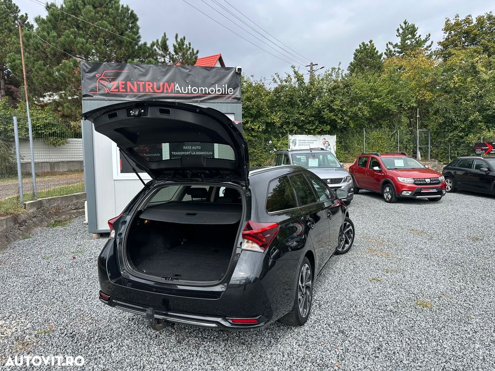 Toyota Auris 2016 photo 5