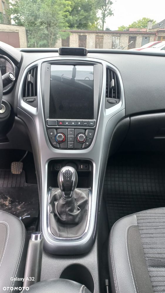 Opel Astra - 10