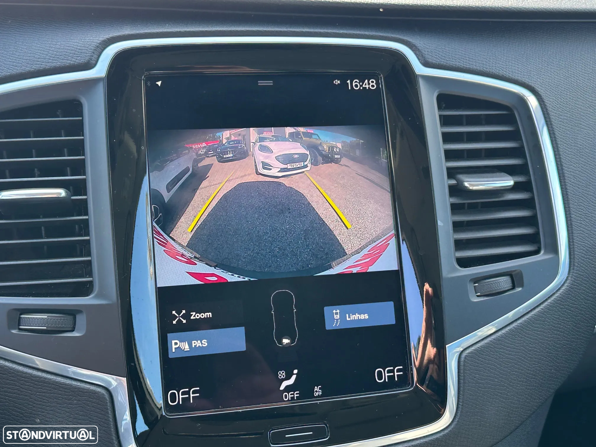 Volvo XC 90 2.0 T8 PHEV Momentum Plus AWD - 23