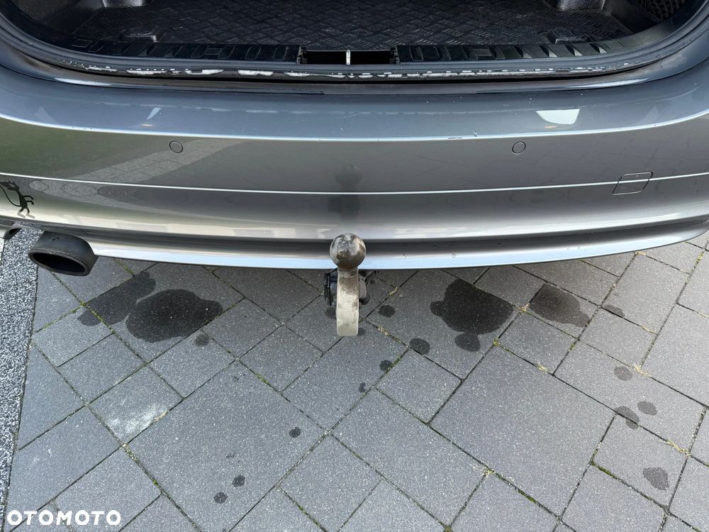 BMW Seria 3 320i - 31