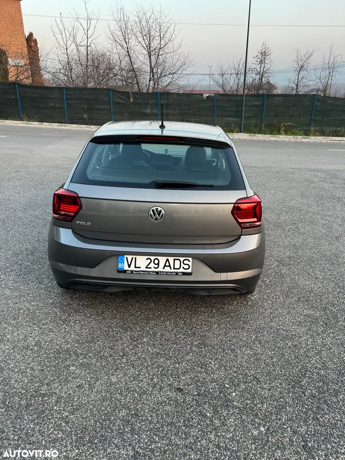 Volkswagen Polo 1.0 TSI DSG Comfortline - 4
