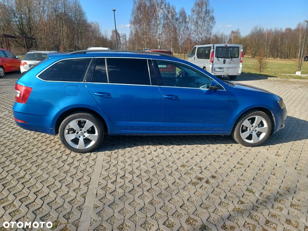 Skoda Octavia 2.0 TDI SCR Style DSG - 15