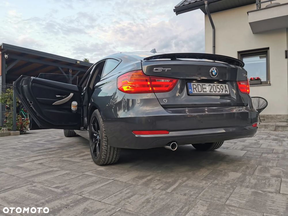 BMW Seria 3 - 35