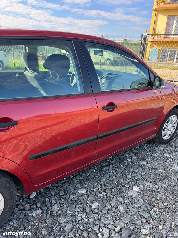 Volkswagen Polo - 7