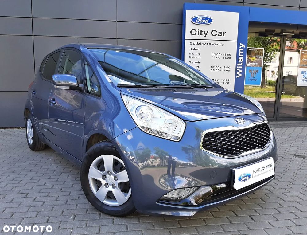 Kia Venga 1.6 L - 7
