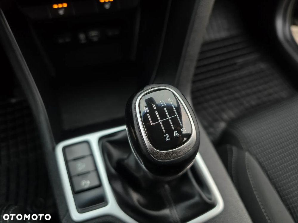 Kia Sportage 1.6 GDI L 2WD - 26