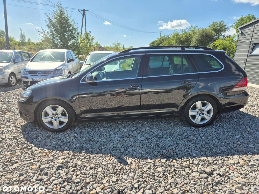 Volkswagen Golf 1.6 TDI Highline - 11