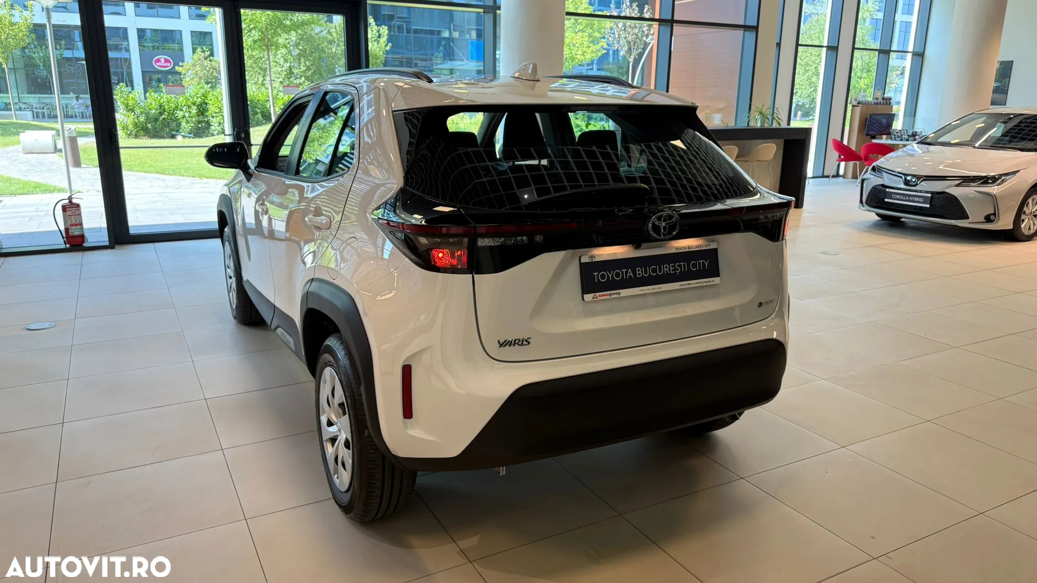 Toyota Yaris Cross 1.5 VVT-i HSD 4x2 Active - 12